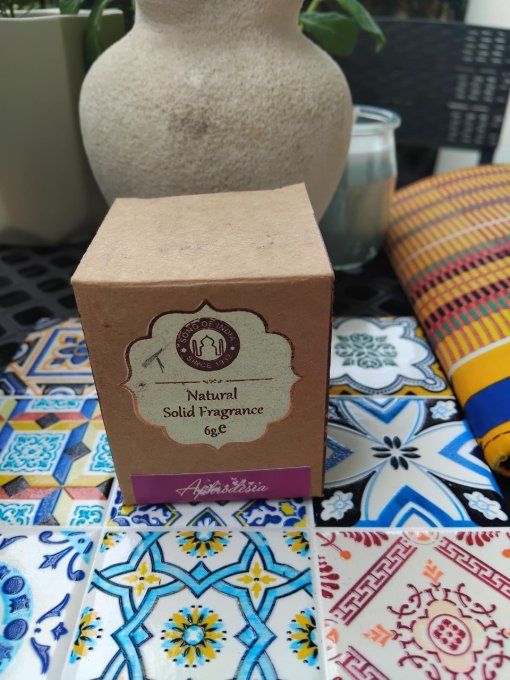 Aphrodesia: Parfum solide dans un pot en palissandre