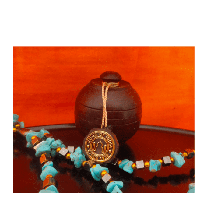 Aphrodesia: Parfum solide dans un pot en palissandre. 6g
